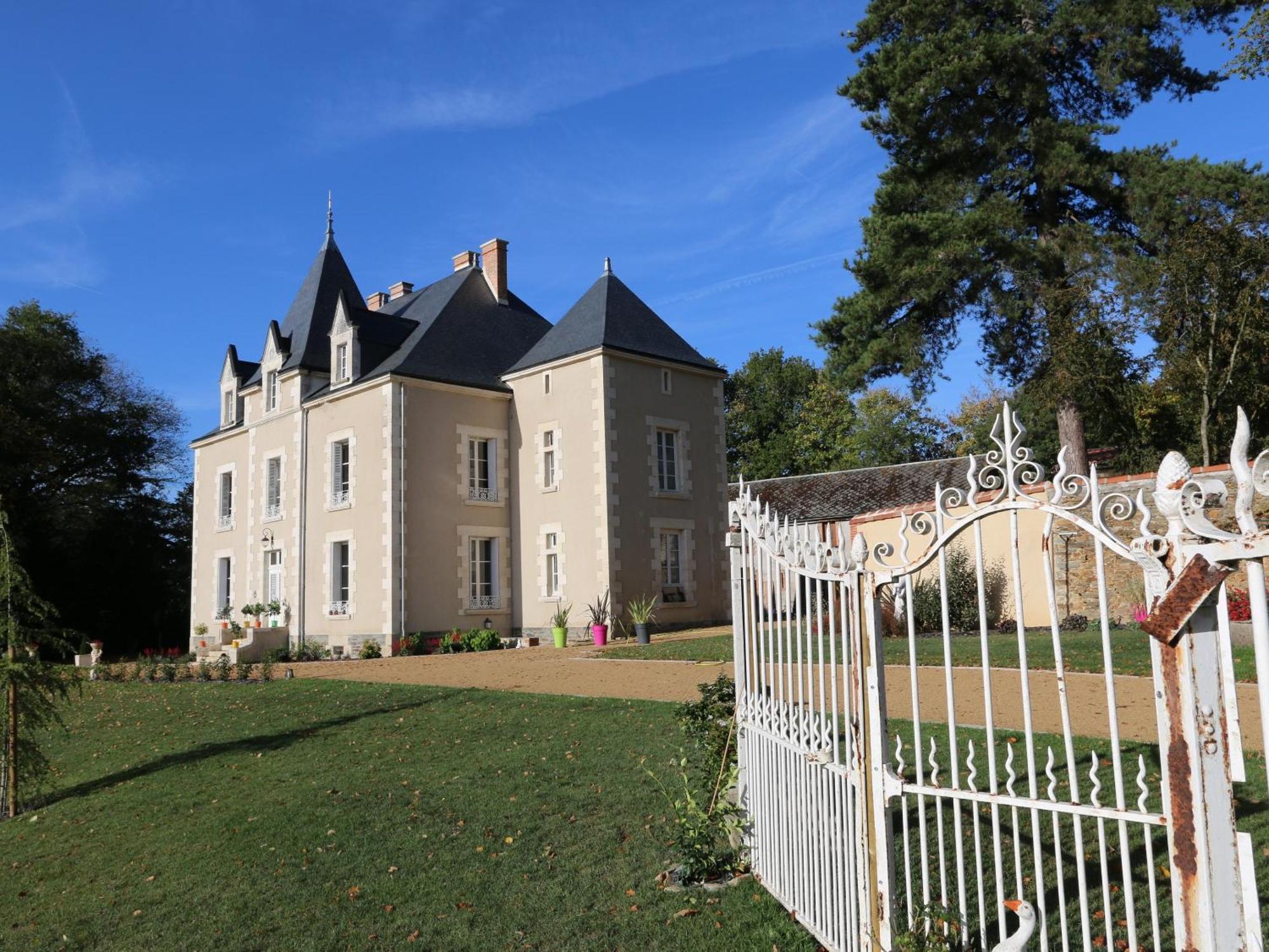 Gîte L'Orangerie Mouchamps Extérieur photo